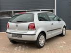 Volkswagen POLO 1.4 TOUR EDITION / AIRCO STOELVERWARMING PDC, Auto's, Traction-control, Gebruikt, Bedrijf, Handgeschakeld