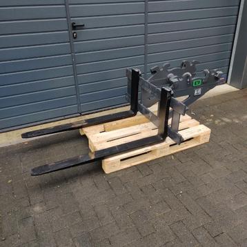 CW05 / CW10 / CW30 Palletvorken (met omkeeroren) beschikbaar voor biedingen