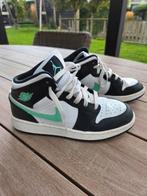 Nike jordan maat 38 kids, Kinderen en Baby's, Kinderkleding | Schoenen en Sokken, Ophalen of Verzenden, Zo goed als nieuw, Jongen of Meisje