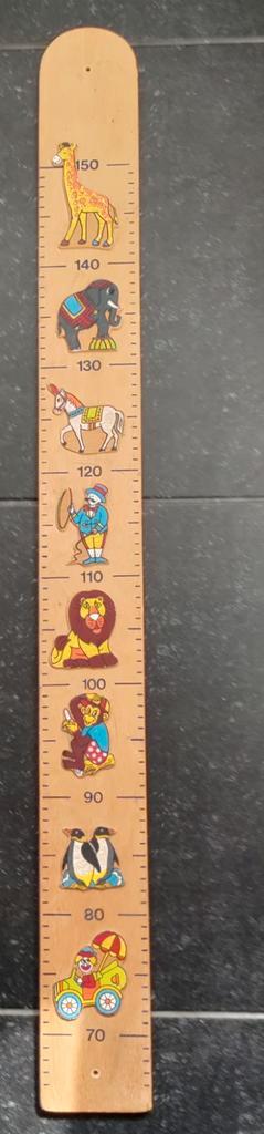 Groeimeter,Meetlat,hout,circus,figuren,kleur,muur,wand,kind beschikbaar voor biedingen