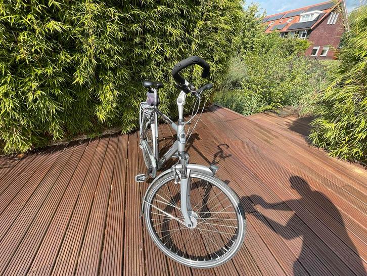 Gazelle Medeo Plus - Fijne Stadsfiets, Fietsen en Brommers, Fietsen | Heren | Herenfietsen, Gebruikt, Gazelle, 61 tot 65 cm, Versnellingen