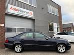 Mercedes-Benz E-klasse 240 Avantgarde! Clima! Cruise Leder!, Automaat, Achterwielaandrijving, Gebruikt, 2597 cc