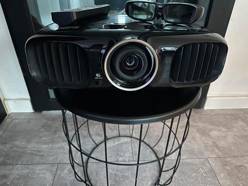 Epson Full-HD/High End/Nieuwstaat/3-D brillen/wireless HDMI, Audio, Tv en Foto, Beamers, Zo goed als nieuw, LCD, Full HD (1080)