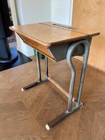 Stoere, robuuste vintage lessenaar, Ophalen, Gebruikt, Bureau