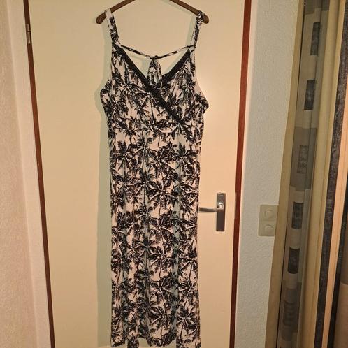 26) lange jurk miss etam maat 54, Kleding | Dames, Grote Maten, Zo goed als nieuw, Jurk, Wit, Ophalen of Verzenden