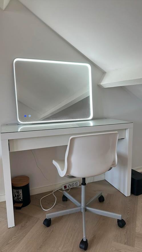 make-uptafel /werkset spiegel met LED, bureau & stoel, Huis en Inrichting, Bureaus, Zo goed als nieuw, Ophalen