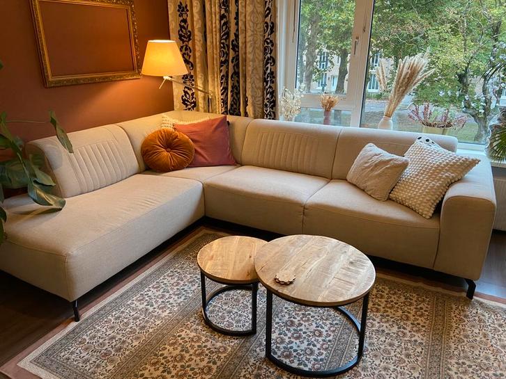 Beige hoekbank, Huis en Inrichting, Banken | Complete zithoeken, Zo goed als nieuw, Ophalen