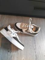 Dames sneakers, Kleding | Dames, Schoenen, Wit, Ophalen of Verzenden, Sneakers of Gympen, Zo goed als nieuw