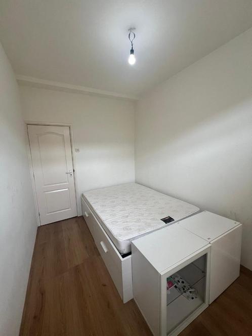 2 kamers te huur in Rotterdam, Huizen en Kamers, Kamers te huur, Rotterdam, Minder dan 20 m²