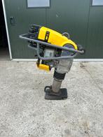 Atlas copco stamper wacker, Ophalen