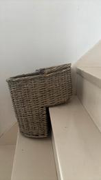 Rotan trapmand, Ophalen, Gebruikt, Mand, Riet