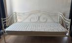 Elegant meisjes bed van metaal, Huis en Inrichting, Slaapkamer | Bedden, 90 cm, Eenpersoons, Ophalen of Verzenden, Zo goed als nieuw