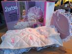 Vintage Barbie bed, Kinderen en Baby's, Speelgoed | Poppen, Ophalen of Verzenden, Zo goed als nieuw, Barbie