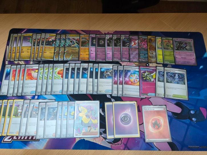 Pokemon compleet dragapult ex deck, Hobby en Vrije tijd, Verzamelkaartspellen | Pokémon, Zo goed als nieuw, Ophalen of Verzenden