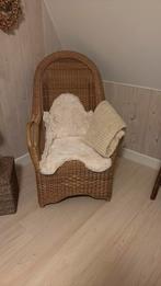 Leuke rieten stoel, Kinderen en Baby's, Kinderkamer | Tafels en Stoelen, Ophalen of Verzenden, Zo goed als nieuw, Stoel(en)