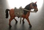 Donker bruin speelpaard met zadel voor evt. Barbies, Ophalen, Zo goed als nieuw