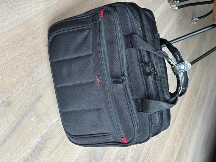 Laptop trolley DAVIDT’S, Computers en Software, Laptoptassen, Gebruikt, Trolleytas, 17 inch of meer, Ophalen