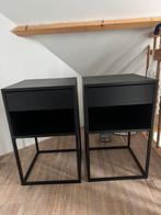 Twee mooie nachtkastjes, Huis en Inrichting, Slaapkamer | Nachtkastjes, Ophalen of Verzenden, Zo goed als nieuw, Minder dan 45 cm