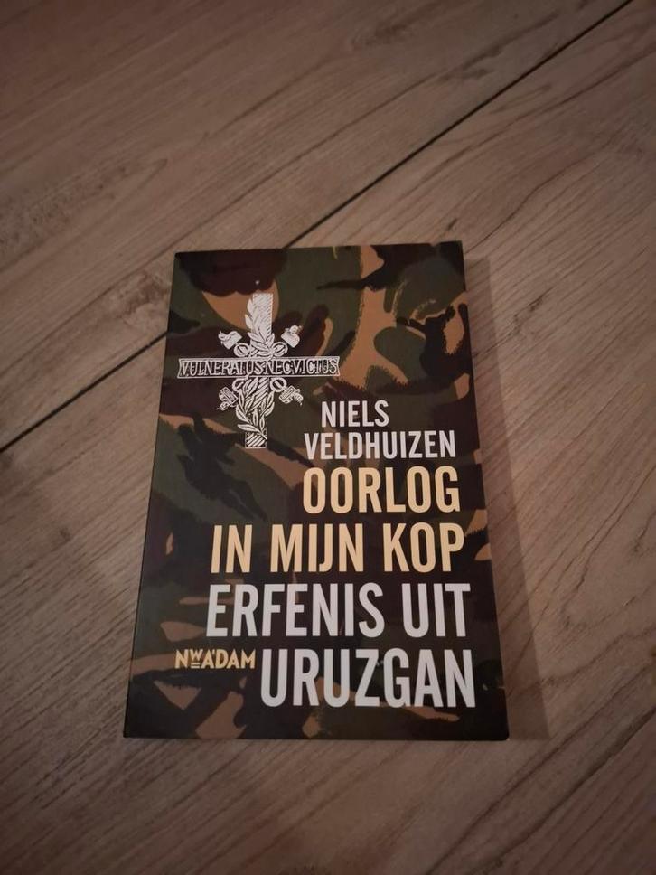 Niels Veldhuizen - Oorlog in mijn kop, Boeken, Overige Boeken, Zo goed als nieuw, Ophalen of Verzenden
