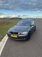 BMW 325i e90 2006, Auto's, Automaat, Achterwielaandrijving, Zwart, 2497 cc