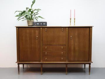 Vintage wandmeubel Mahonie beschikbaar voor biedingen