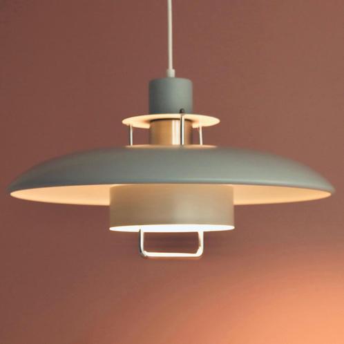 grijze Deens vintage design LAMP Lyskaer Belysning Scandi, Huis en Inrichting, Lampen | Hanglampen, Gebruikt, Minder dan 50 cm