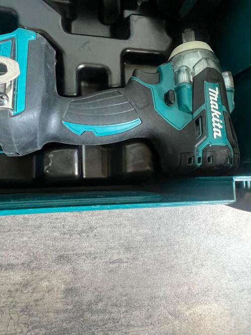 Makita DTW285ZJ Slagmoersleutel Body, Doe-het-zelf en Verbouw, Gereedschap | Boormachines, Zo goed als nieuw, 600 watt of meer