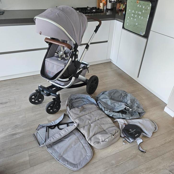 Jools geo2 kinderwagen, Kinderen en Baby's, Kinderwagens en Combinaties, Gebruikt, Overige merken, Met reiswieg, Verstelbare duwstang
