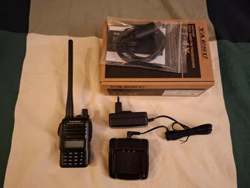 Yaesu FT-4X dual band portofoon beschikbaar voor biedingen