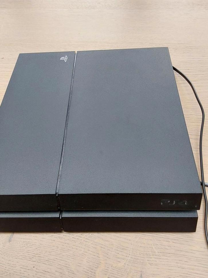 PlayStation 4  te koop, Spelcomputers en Games, Spelcomputers | Sony PlayStation 4, Zo goed als nieuw, Original, 1 TB, Met 1 controller