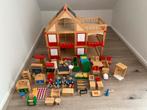Houten Poppenhuis met Inboedel en Poppetjes, Ophalen of Verzenden, Gebruikt