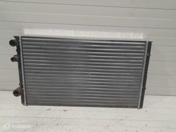 Radiateur Seat Arosa beschikbaar voor biedingen