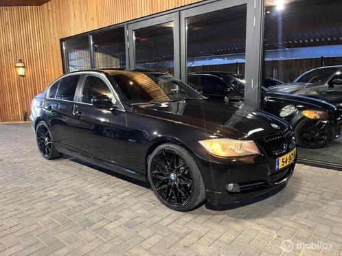 BMW 3-serie 325i High Executive | LEER | AUT | PDC | CLIMA |, Auto's, BMW, Bedrijf, Te koop, 3-Serie, ABS, Airbags, Airconditioning