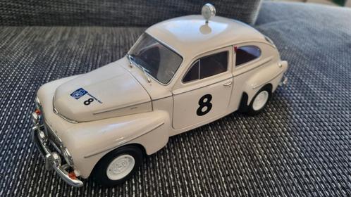 4x Volvo PV 544  Afr. Safari & int.1964 Revell Katterug,1:18, Hobby en Vrije tijd, Modelauto's | 1:18, Zo goed als nieuw, Revell