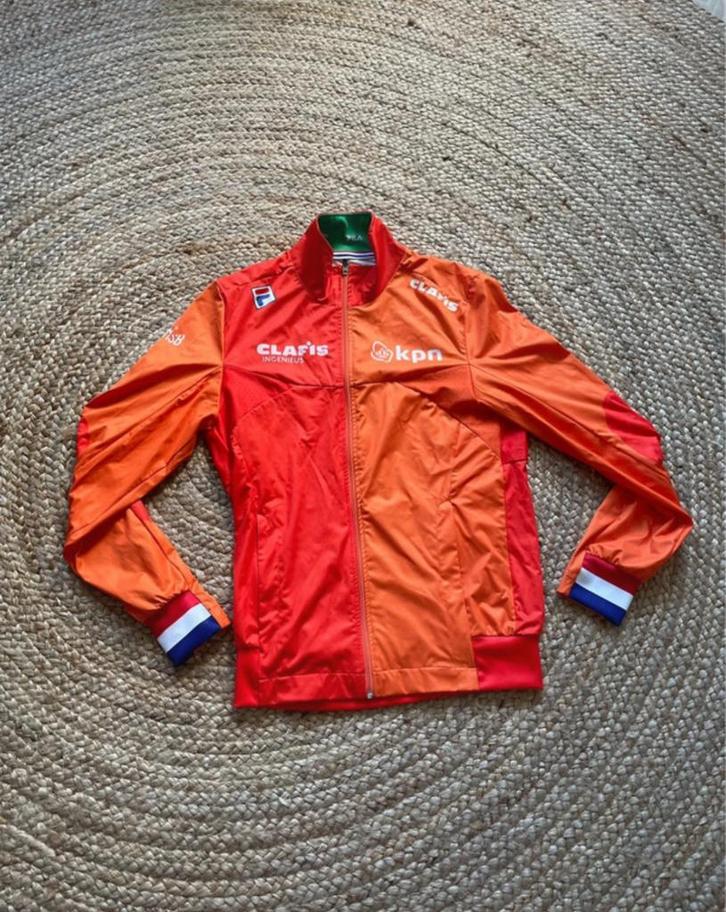 Team Clafis FILA Schaatsjack - Maat M, Kleding | Heren, Jassen | Zomer, Zo goed als nieuw, Maat 48/50 (M), Oranje, Ophalen of Verzenden