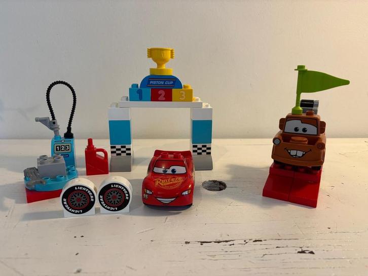 Lego Duplo Disney Cars 10924, Kinderen en Baby's, Speelgoed | Duplo en Lego, Zo goed als nieuw, Duplo, Complete set, Ophalen of Verzenden