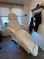 Schoonheidssalon Set: Behandelstoel, Kruk & Loeplamp, Huidbehandeling