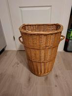 Rieten wasmand - Perfect voor de vuilenwas, Huis en Inrichting, Ophalen, Gebruikt, Mand, Riet