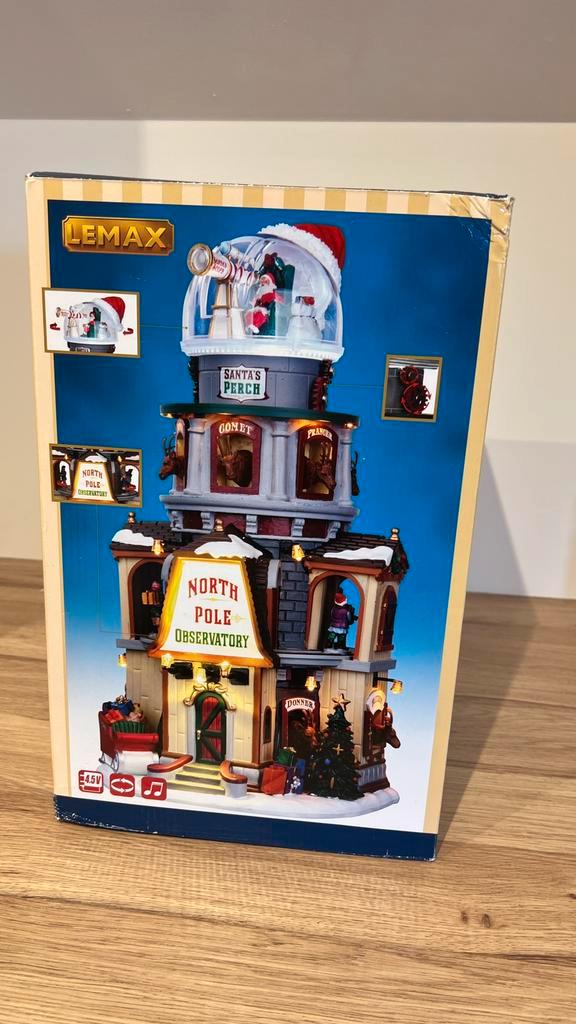 Lemax North Pole Observatory #65132 (defect, zeldzaam), Diversen, Kerst, Zo goed als nieuw, Ophalen of Verzenden