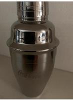Kleine RVS SHAKER met INSCRIPTIE COCA COLA, Verzamelen, Ophalen of Verzenden, Nieuw, Gebruiksvoorwerp