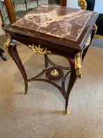 Zeer mooie tafel noten vol met brons, Ophalen