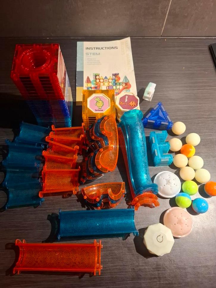 Magnetische Bouwstenen, Kinderen en Baby's, Speelgoed | Bouwstenen, Gebruikt, Overige merken, Ophalen of Verzenden