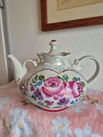 Grote gebloemde theepot., Antiek en Kunst, Antiek | Servies los, Ophalen of Verzenden