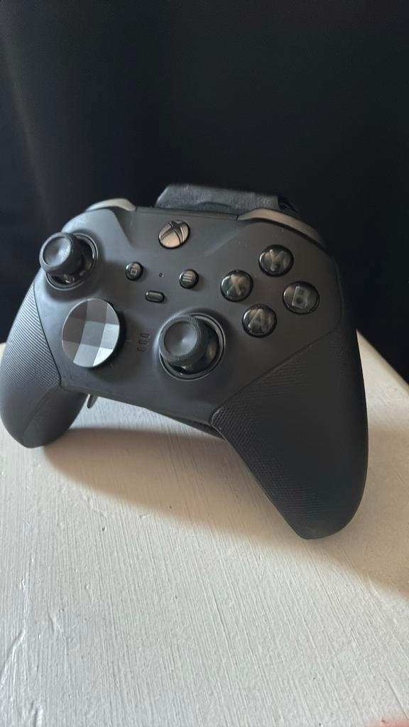 Xbox elite series 2, Spelcomputers en Games, Spelcomputers | Xbox | Accessoires, Zo goed als nieuw, Xbox Original, Xbox Series X