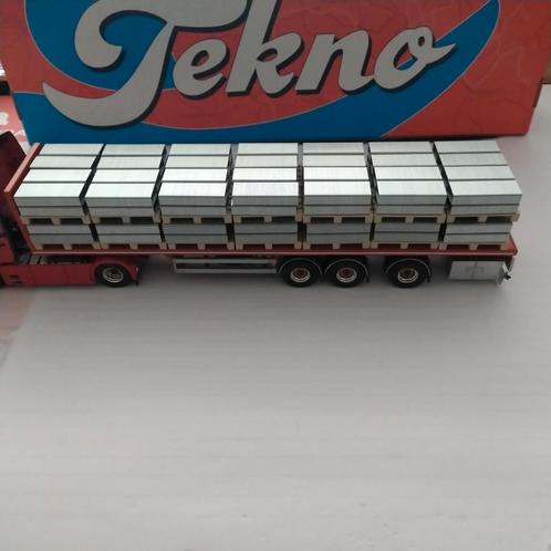 Lading metaal waren op 28 pallets voor Tekno open opleggers, Hobby en Vrije tijd, Modelauto's | 1:50, Zo goed als nieuw, Bus of Vrachtwagen