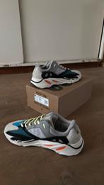 Yeezy boost 700 wave runner 1 op 1, Ophalen of Verzenden, Zo goed als nieuw, Overige kleuren