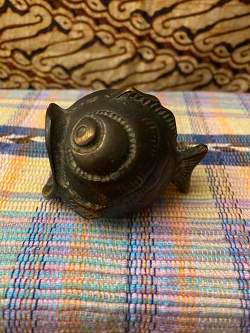 WALTER BOSSE BRONZEN ASBAK. beschikbaar voor biedingen