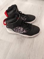Tarmak basketbal schoenen maat 31, Ophalen of Verzenden, Zo goed als nieuw, Schoenen