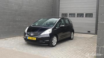 Honda Jazz 1.4 Comfort | Automaat | AIRCO | Trekhaak | Nieuw beschikbaar voor biedingen