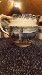 Vintage Kan met Bekers - Blauw Decor, Antiek en Kunst, Antiek | Keramiek en Aardewerk, Ophalen of Verzenden